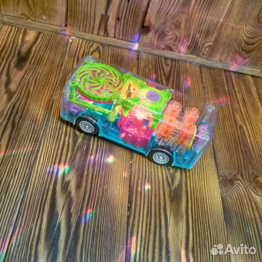 Детская игрушка автобус