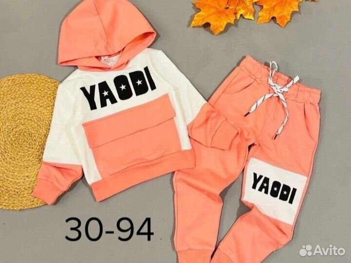 Новый костюм для девочек 98-110 р
