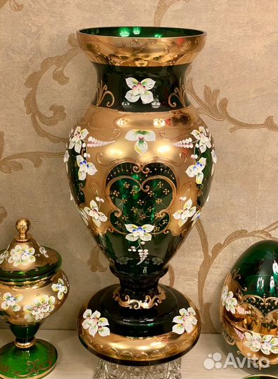 Ваза изумруд 44см. Конфетница. Сервиз Богемия