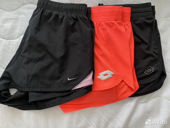 Шорты черные Lotto, Nike
