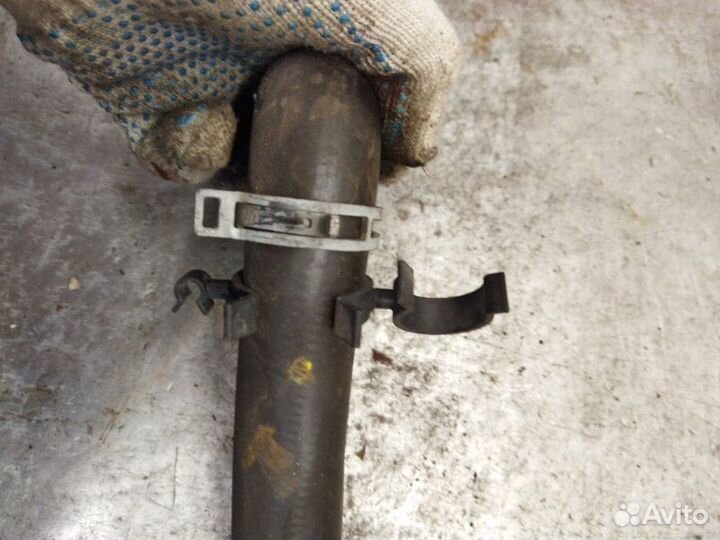 Патрубок радиатора Ford Focus 3 хетчбэк 1.6L