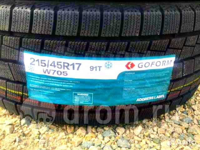 Goform W705 215/45 R17 91T