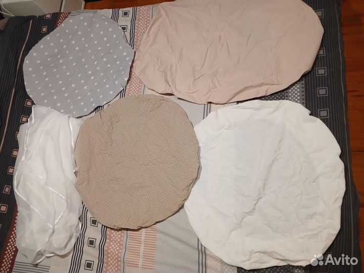 Простыни на резинке на круглую кровать