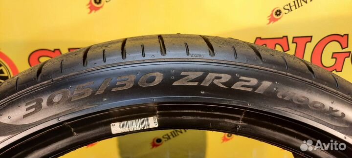 Pirelli P Zero 305/30 R21 100Y