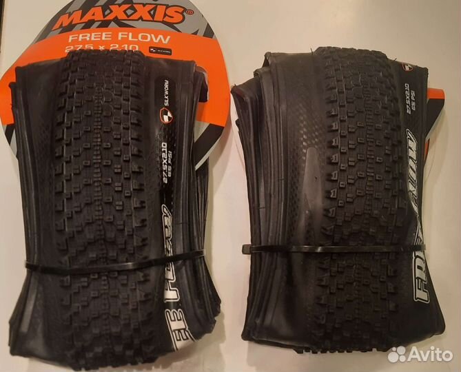 Покрышки оригинальные новые 27,5