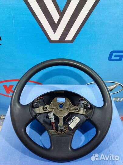 Руль Рулевое колесо Renault kangoo Лев