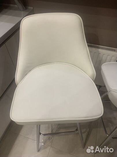 Барный стул