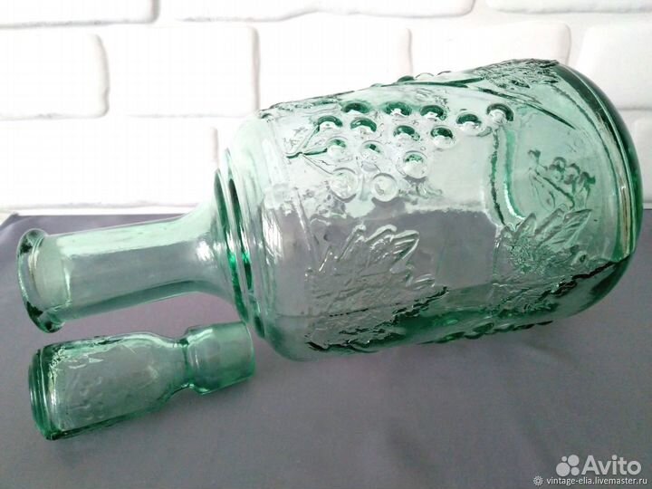 Старинный стеклянный графин Зеленое стекло СССР