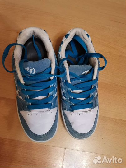 Роликовые кроссовки heelys