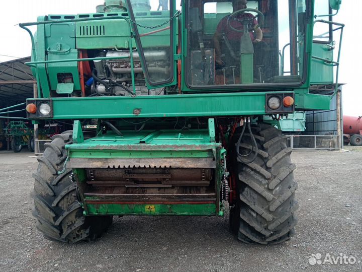 Комбайн Ростсельмаш Дон 1500Б, 1990
