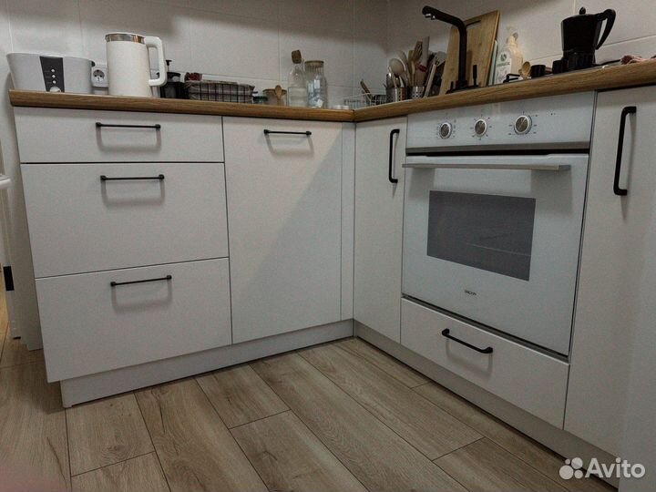 Кухня угловая на заказ от фабрики