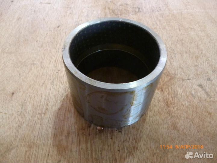 Втулка гидроцилиндра стрелы JB/T7521-1994 - 412000