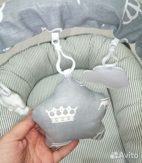 Кокон для новорожденных с дугой