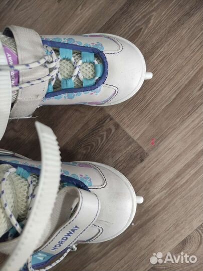 Коньки хоккейные детские