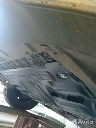 Защита картера двигателя и кпп Seat Ibiza IV Resty