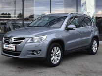 Volkswagen Tiguan 2.0 AT, 2009, 182 034 км, с пробегом, цена 890 000 руб.