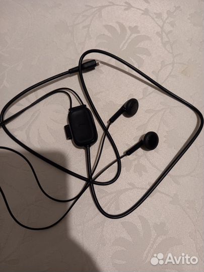 Наушники от Nokia 6700