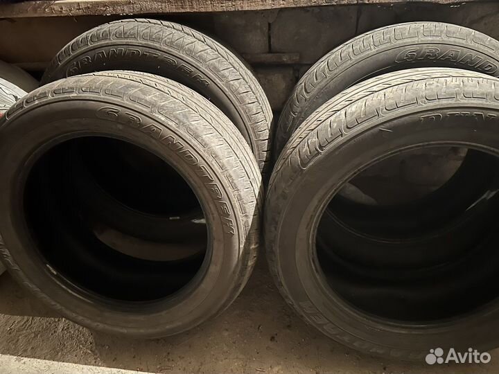 Dunlop Grandtrek PT2A 285/50 R20 112V