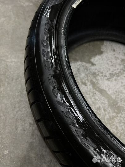 Pirelli P Zero 275/35 R20 102