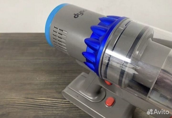 Пылесос Dyson V15 GM