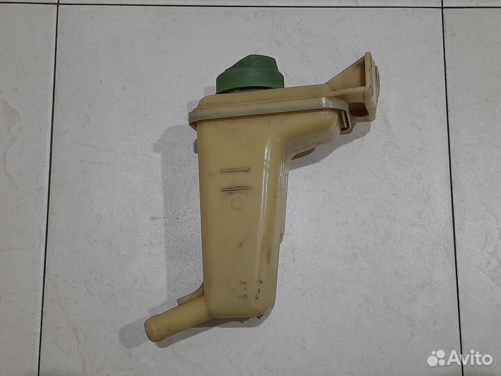 Бачок гидроусилителя Audi A4 B5 / A6 C5