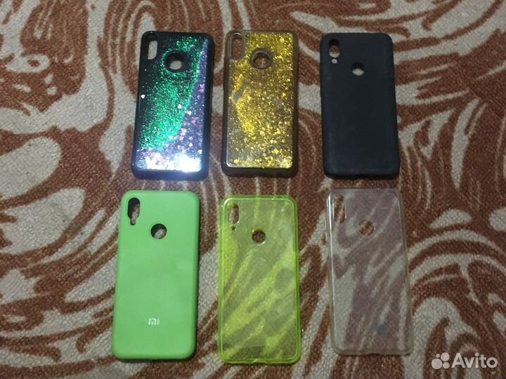 Чехлы на телефон