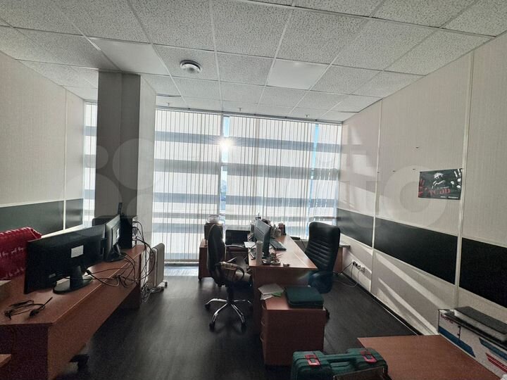 Офис, 727.5 м²