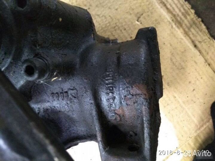 Редуктор рулевой Mercedes-Benz E-Class W124