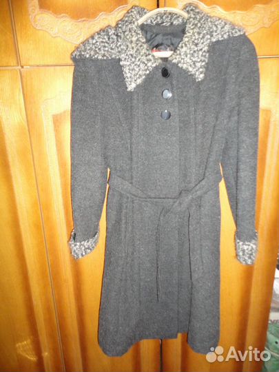 Пальто осеннее