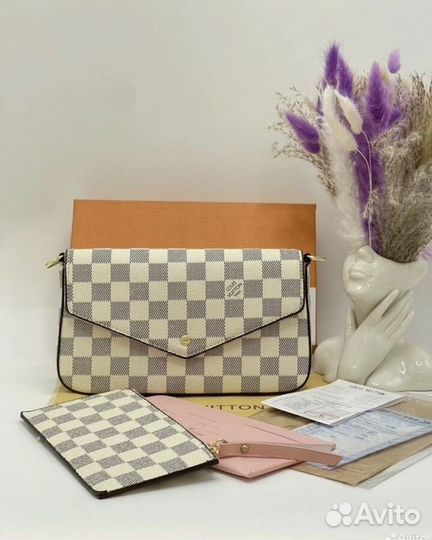 Сумка Louis Vuitton