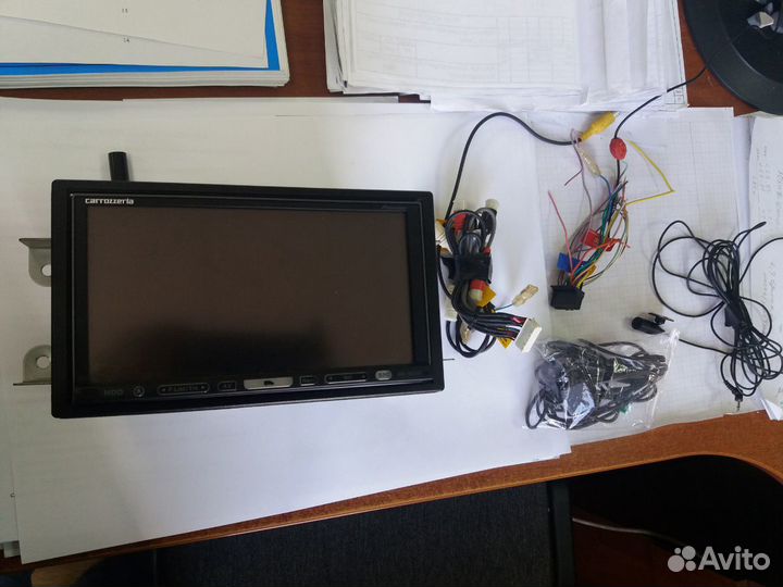 Магнитола Pioneer carrozzeria avic-HRZ800