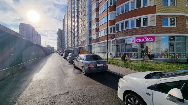 Торговая площадь, 126 м²