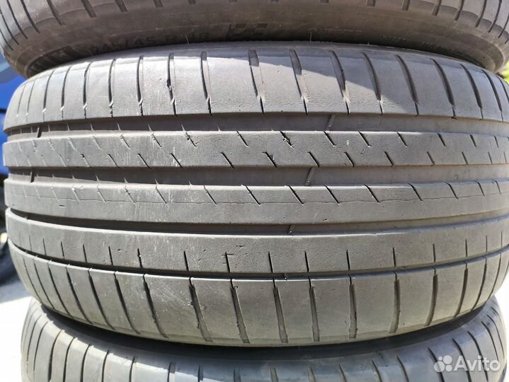 Michelin Pilot Sport 4 245/45 R18 и 275/40 R18