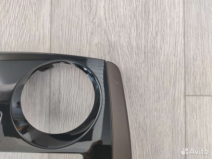 Рамка магнитолы Nissan Note E-power