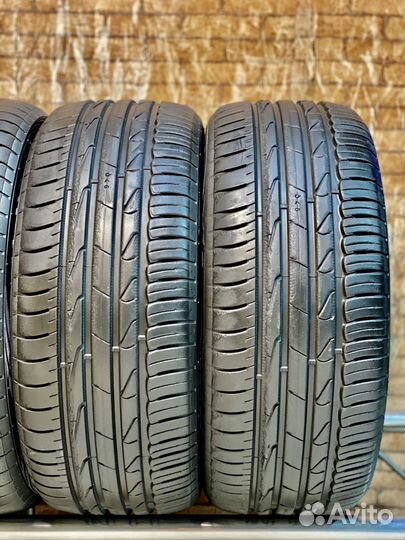 Nokian Tyres Hakka Blue 3 215/45 R16 90V