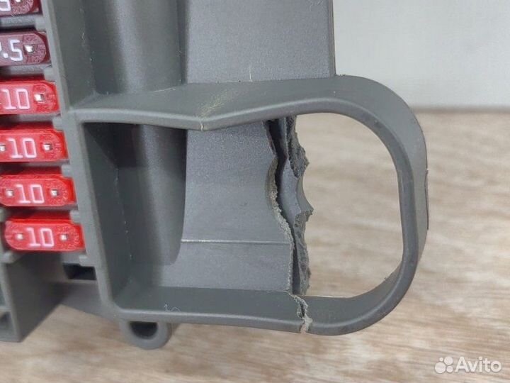 Блок предохранителей салонный задний Bmw X5 E70