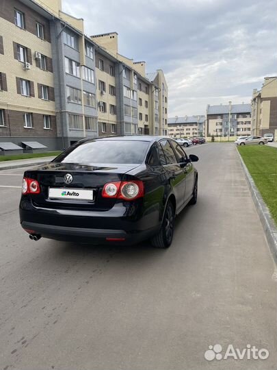 Volkswagen Jetta, 2008