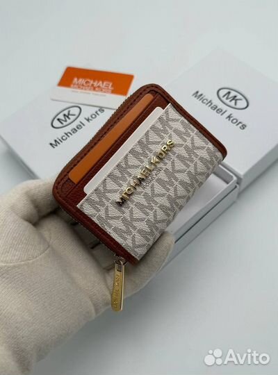 Кошелек Michael Kors – премиум класс для ценителей качества