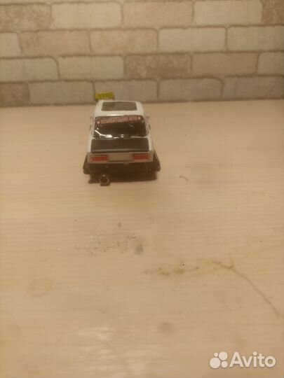 Модель автомобиля