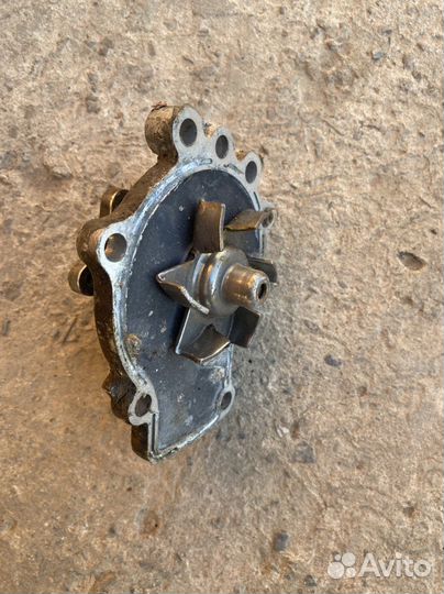 Водяная помпа Nissan sr20de