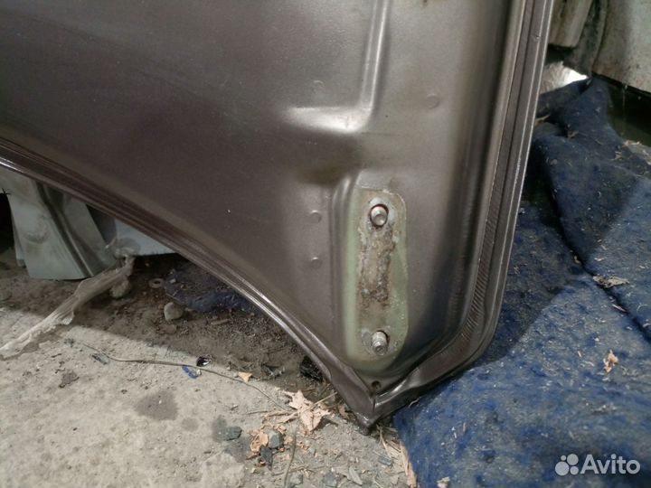 Капот Datsun оригинал