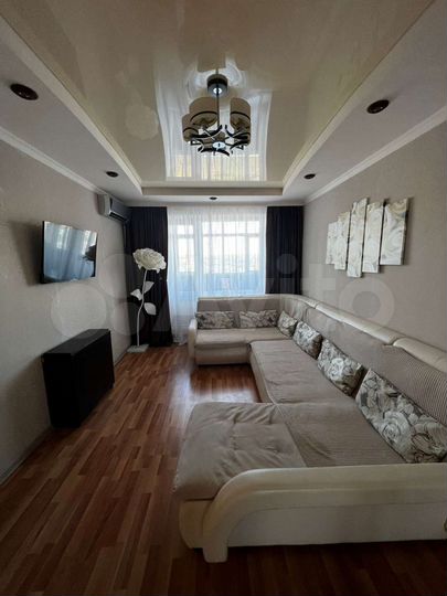 2-к. квартира, 52 м², 9/10 эт.