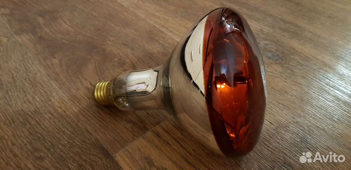 Лампа красная