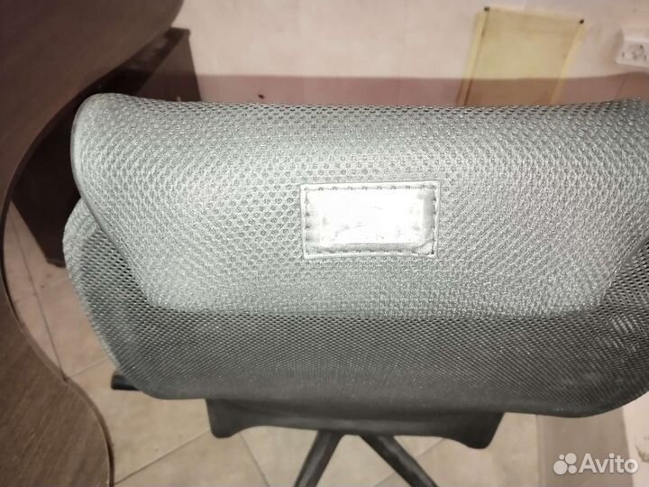 Компьютерное кресло