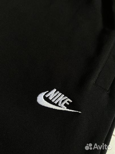 Шорты Nike черные