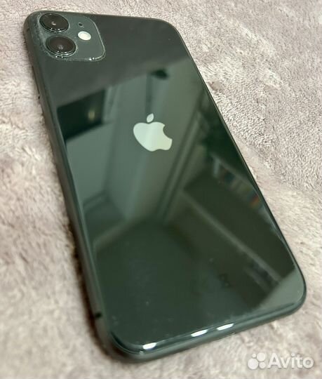 Телефон iPhone 11