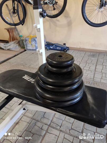 Скамья для жима со стойками и штангой бу