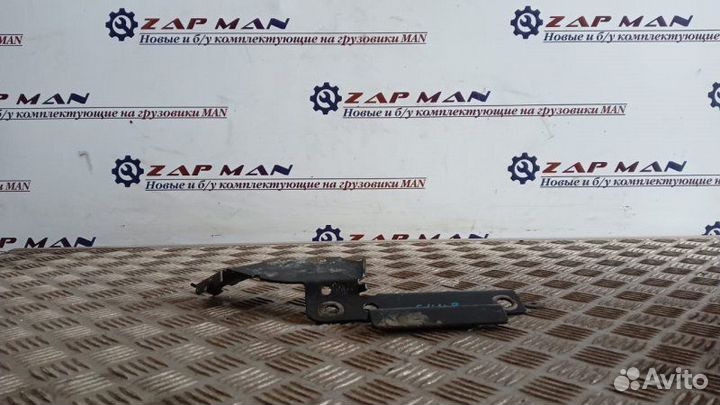 Кронштейн тормозных трубок левый Man Tga