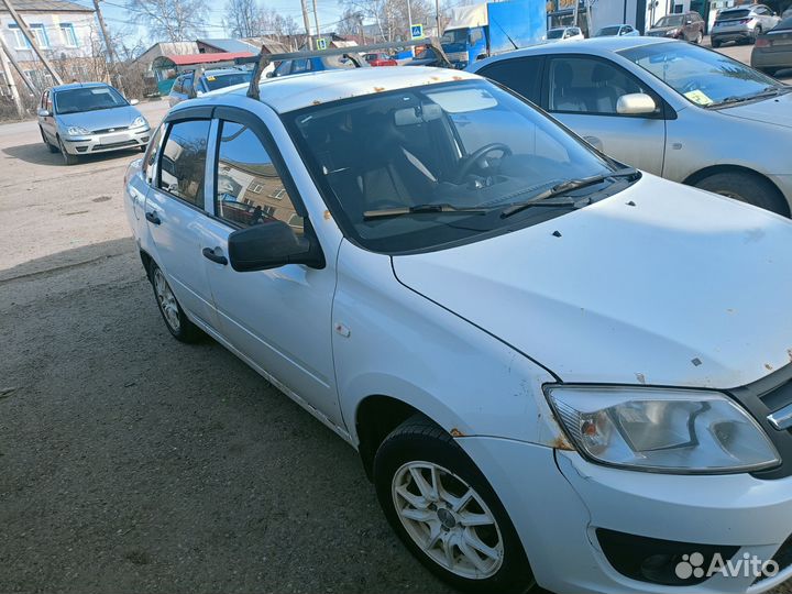 LADA Granta 1.6 МТ, 2012, 276 674 км