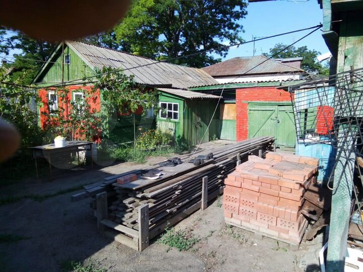 Дом 53 м² на участке 42,5 сот.